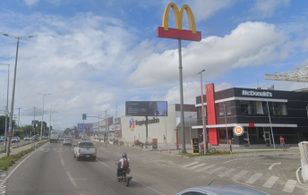 Ponto nº Qual o período ideal  de anúncio em outdoor pra fortalecer a marca no mercado?